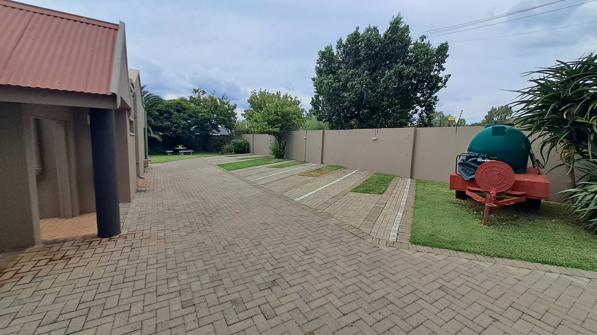 10 Bedroom Property for Sale in Dan Pienaar Free State